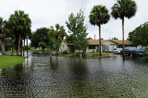 Orlando neighborhood flooded recovery and clean up